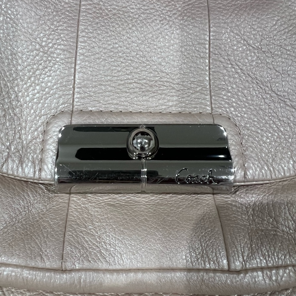 Coach Kristin Pebbled Leather Champagne Shoulder Bag Crossbody Hobo Zip Closure - Picture 2 of 15